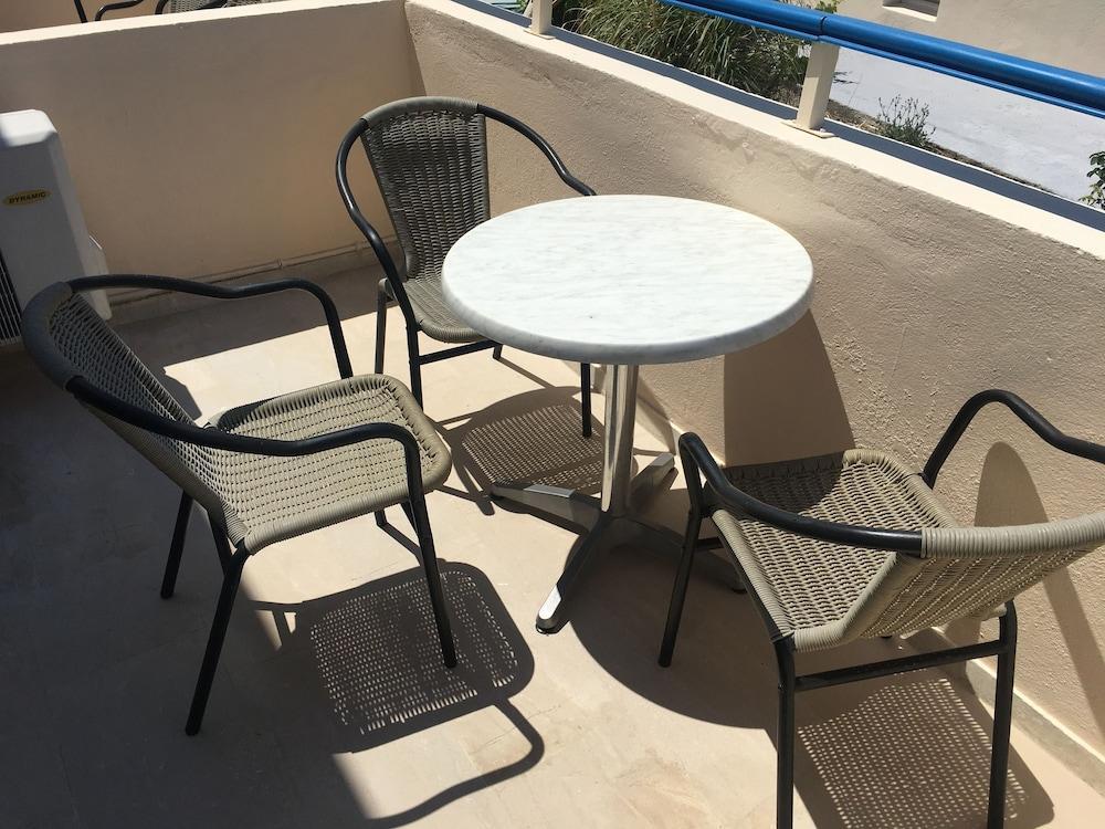 Hotel Avraki Kamári Esterno foto