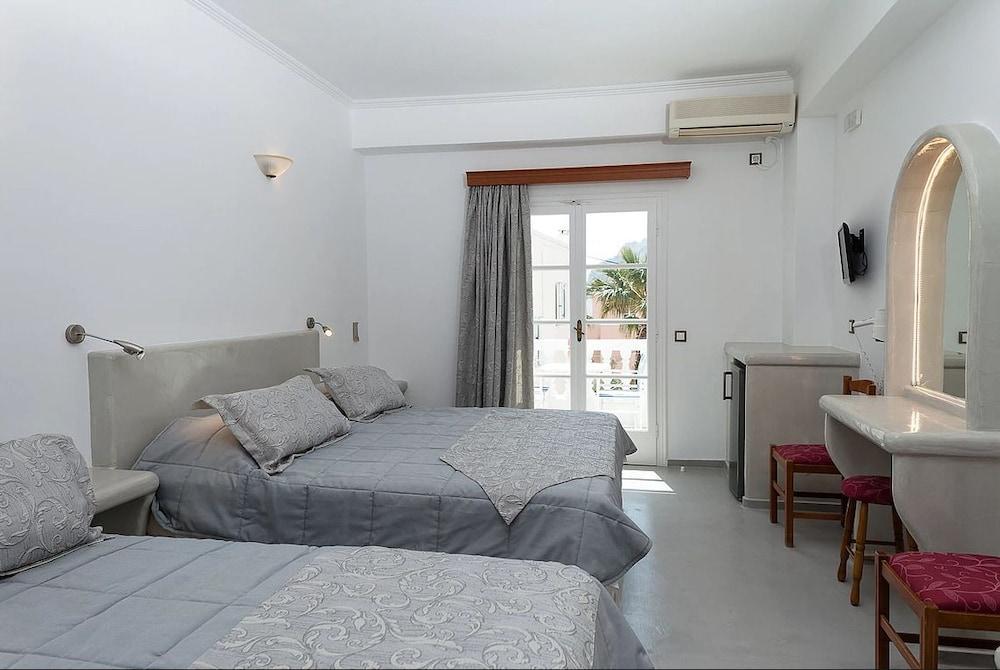 Hotel Avraki Kamári Esterno foto